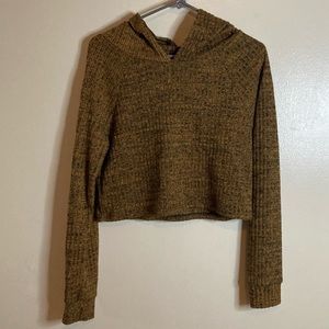 Earthbound crop hoodie size M